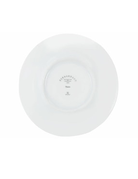 Plato Bernardaud de porcelana