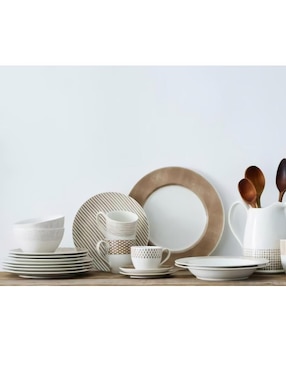 Plato ensalada Noritake de porcelana