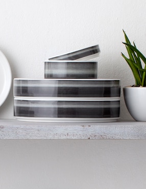 Plato pan Noritake Stax Ombre Jet de porcelana