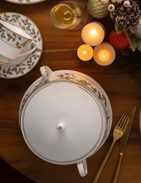Sopera navideña Noritake Holly & Berry