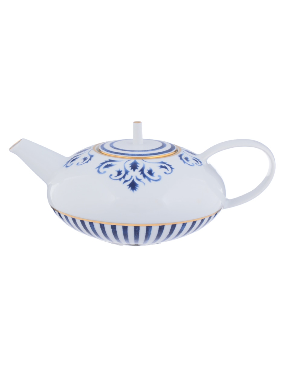 Tetera convencional de porcelana